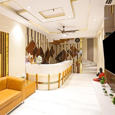 Hotel Worth Newly Bulit - New Delhi Eksteriør billede