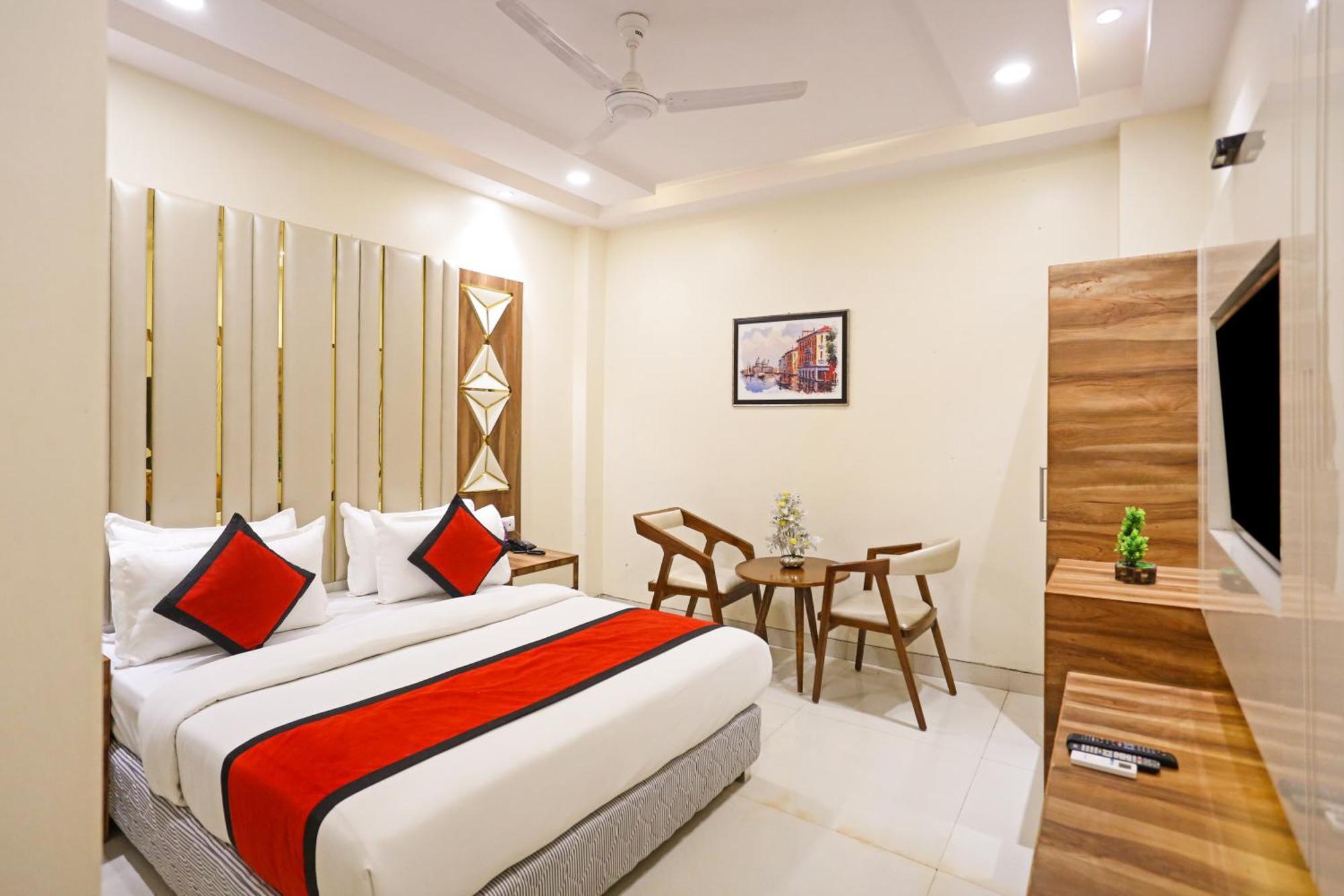 Hotel Worth Newly Bulit - New Delhi Eksteriør billede